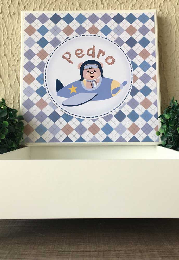 Caixa de MDF decorada para quarto de bebê perfeita para guardar os itens de higiene