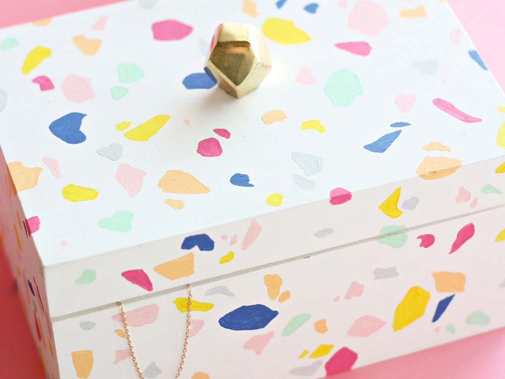 Caixa de MDF decorada: veja tutoriais passo a passo e ideias com fotos