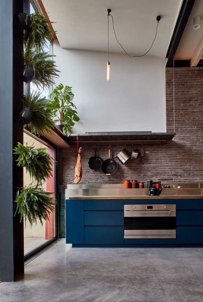 Cozinha grande: 51 dicas, fotos e projetos para você se inspirar