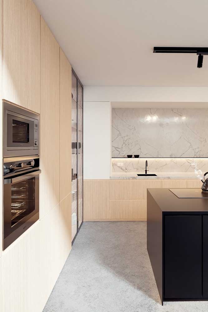 Cozinha grande: 51 dicas, fotos e projetos para você se inspirar