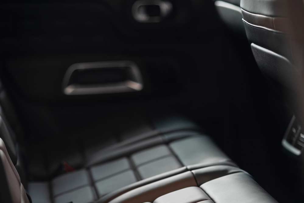 Como limpar banco de carro: veja dicas para couro, tecido e mais