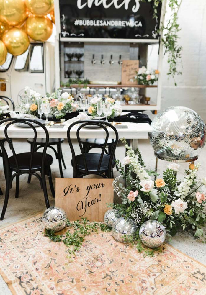 Decoração de ano novo simples: confira 50 ideias perfeitas