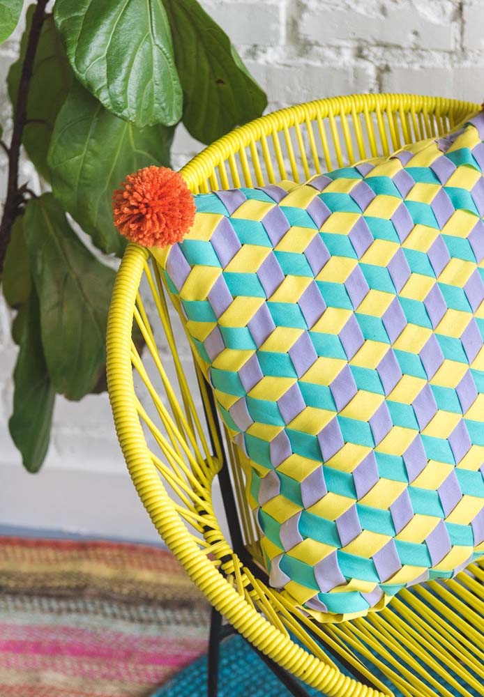 Pompom de lã: como fazer passo a passo e 50 ideias criativas