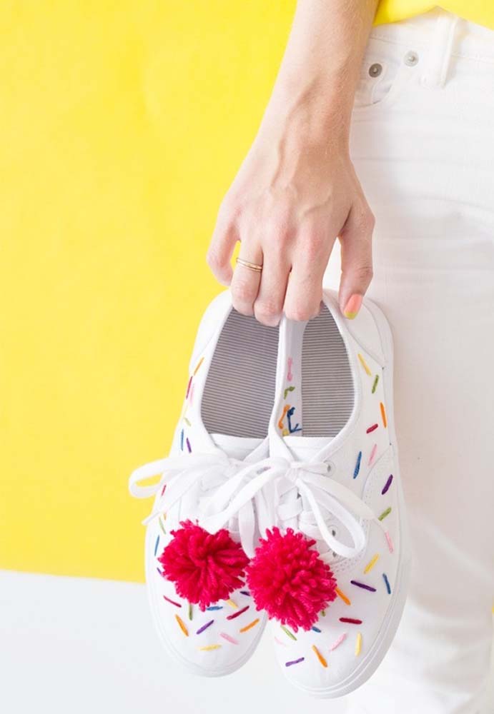 Pompom de lã: como fazer passo a passo e 50 ideias criativas