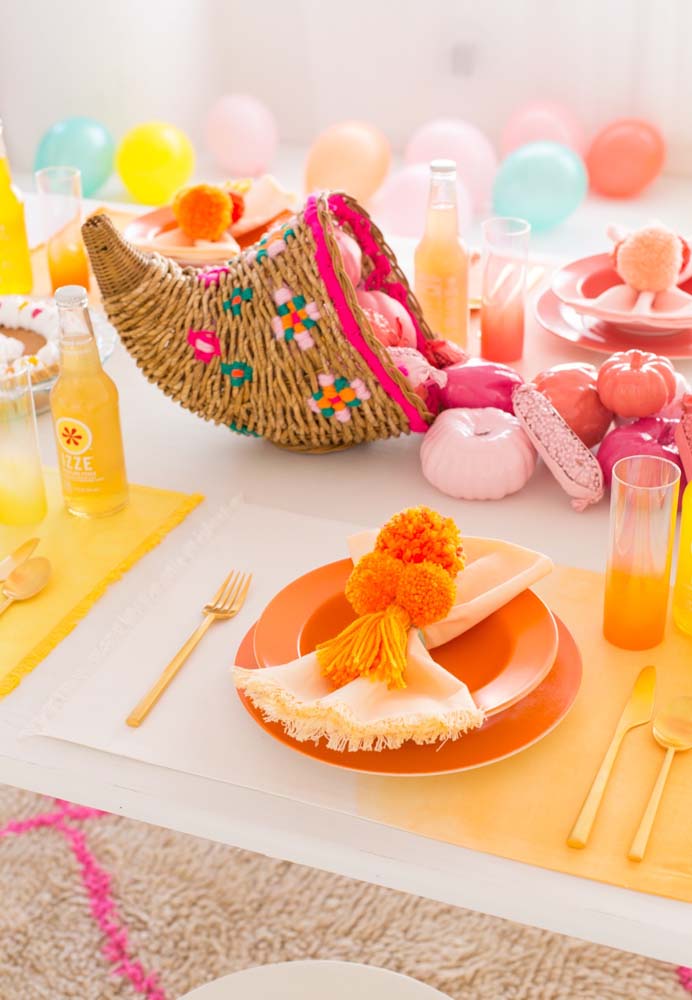 Pompom de lã: como fazer passo a passo e 50 ideias criativas