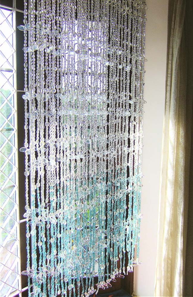 Um charme essa cortina de miçangas transparentes, 