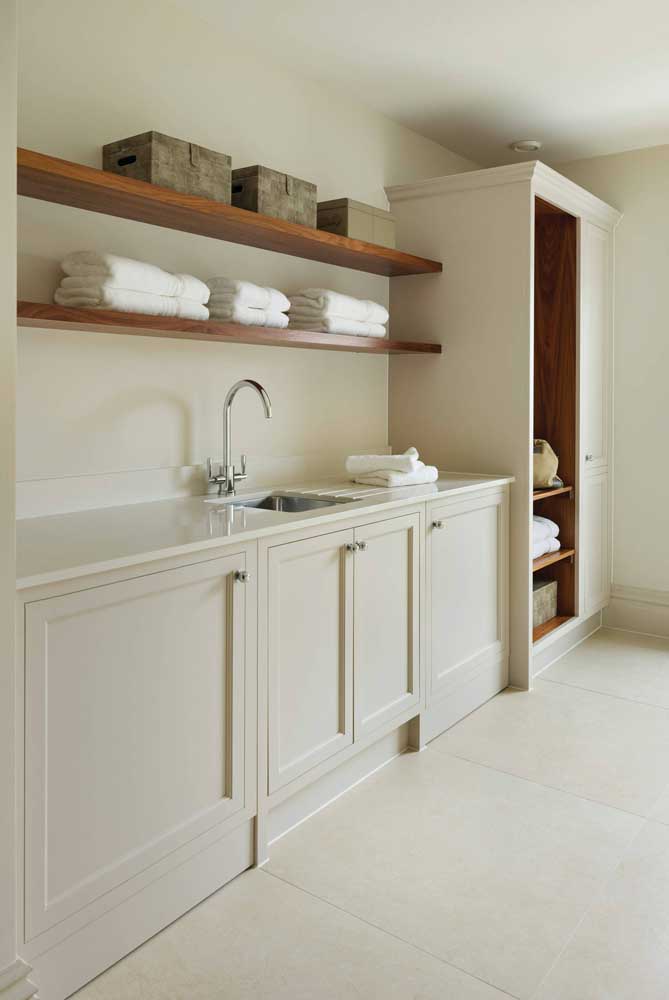 Prateleira para lavanderia: como escolher, dicas e fotos para se inspirar