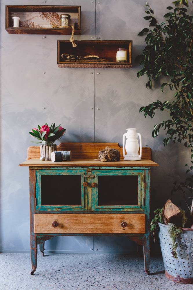 Cômoda rústica: como combinar e 51 ideias de ambientes