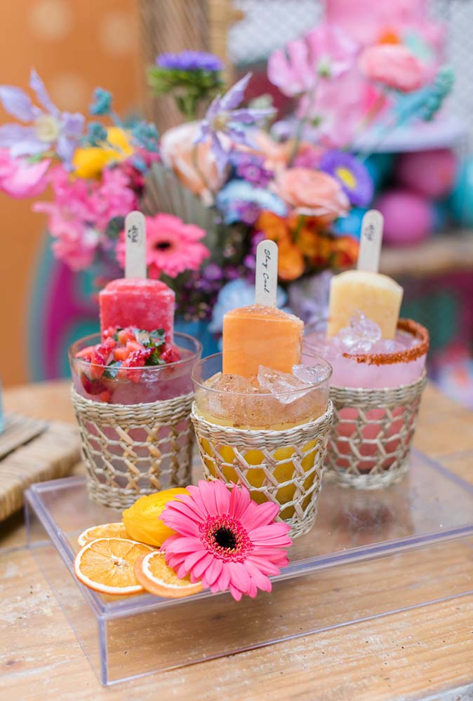 Festa de 20 anos: como organizar, dicas e 45 fotos lindas