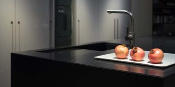 Granito preto São Gabriel: tipos, vantagens e fotos de projetos