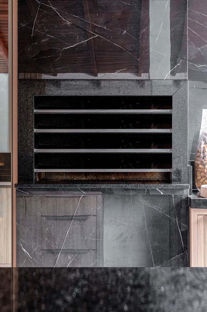 Granito preto São Gabriel: tipos, vantagens e fotos de projetos