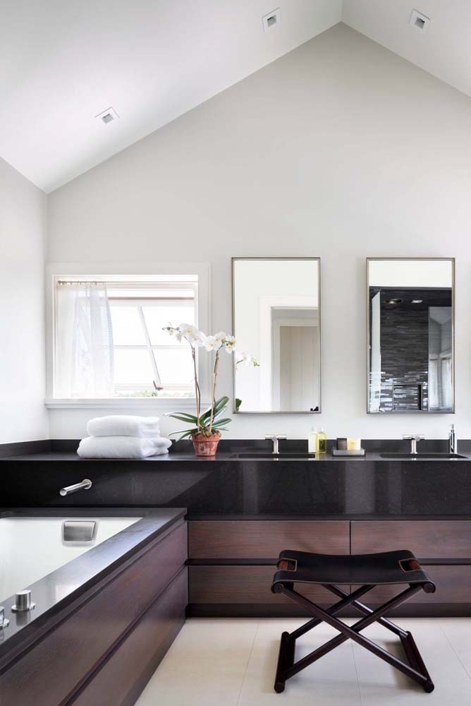 Granito preto São Gabriel: tipos, vantagens e fotos de projetos