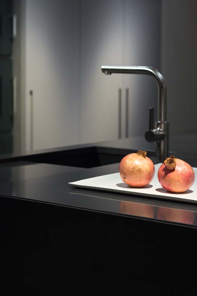 Granito preto São Gabriel: tipos, vantagens e fotos de projetos