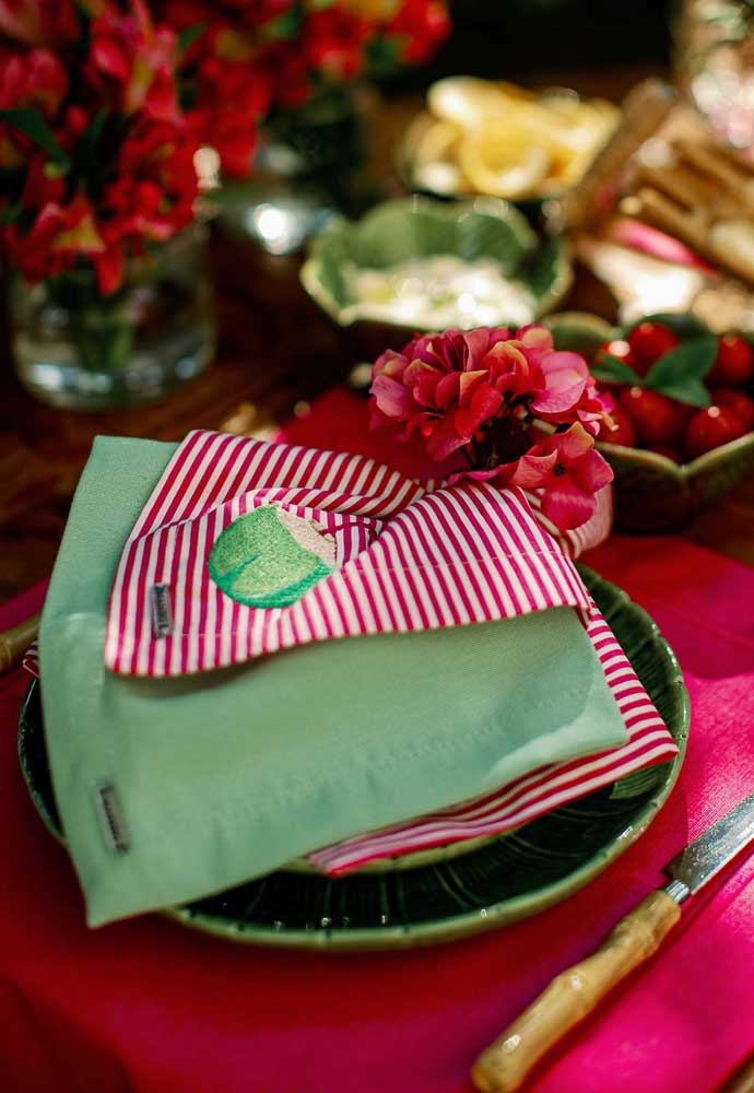 Jogo americano de tecido: como fazer e 50 fotos