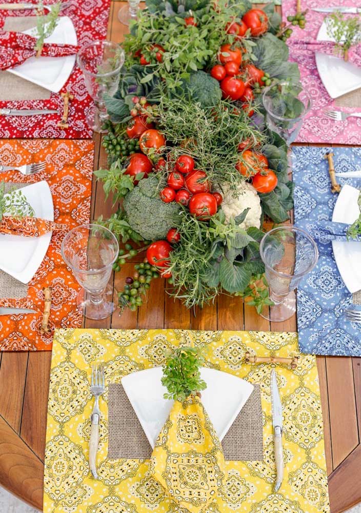 Jogo americano de tecido: como fazer e 50 fotos