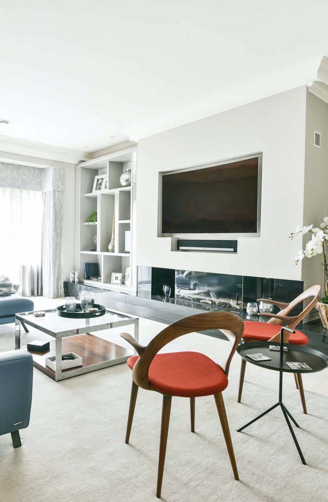 Cadeira vermelha: dicas para escolher e 52 ideias criativas