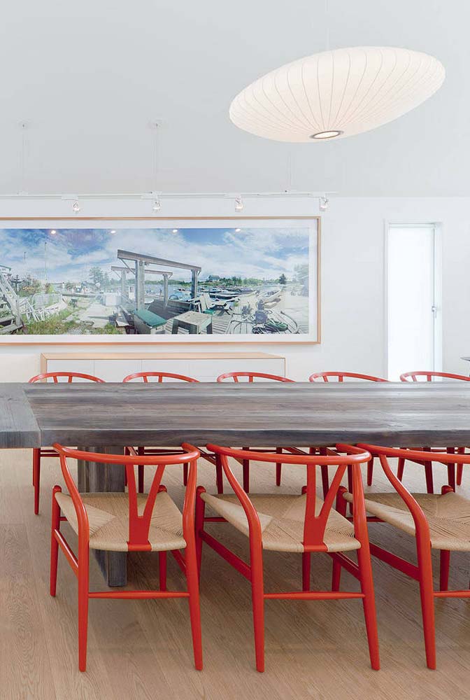 Cadeira vermelha: dicas para escolher e 52 ideias criativas